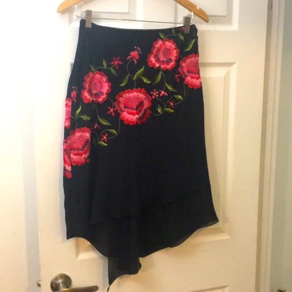 Dresses & Skirts - Tristan & America